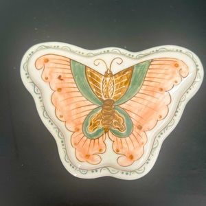 vintage butterfly ceramc trinket box